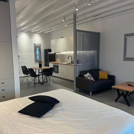 Almond Place Mykonos Town Екстериор снимка