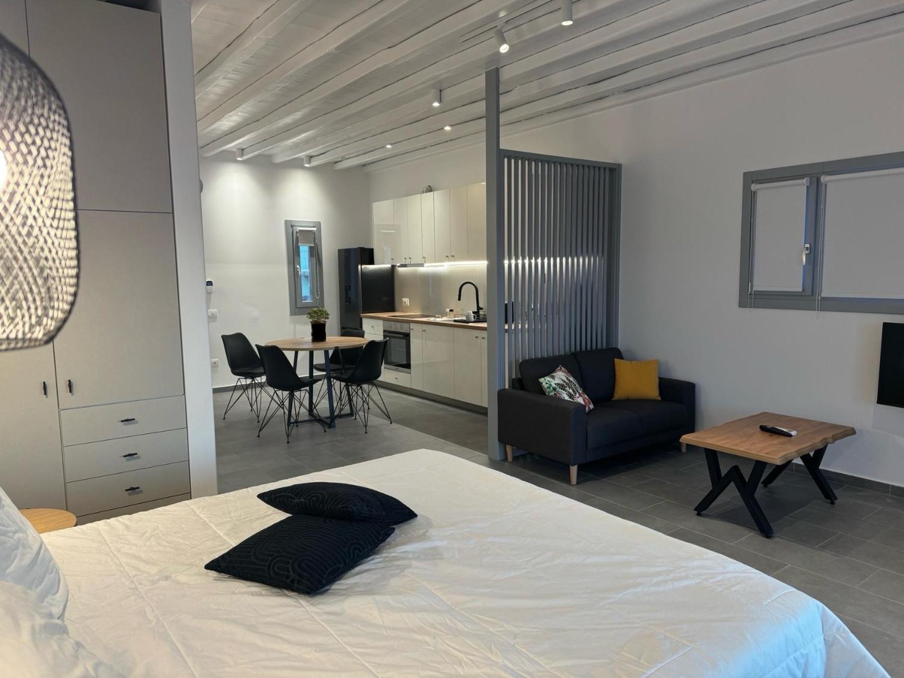 Almond Place Mykonos Town Екстериор снимка